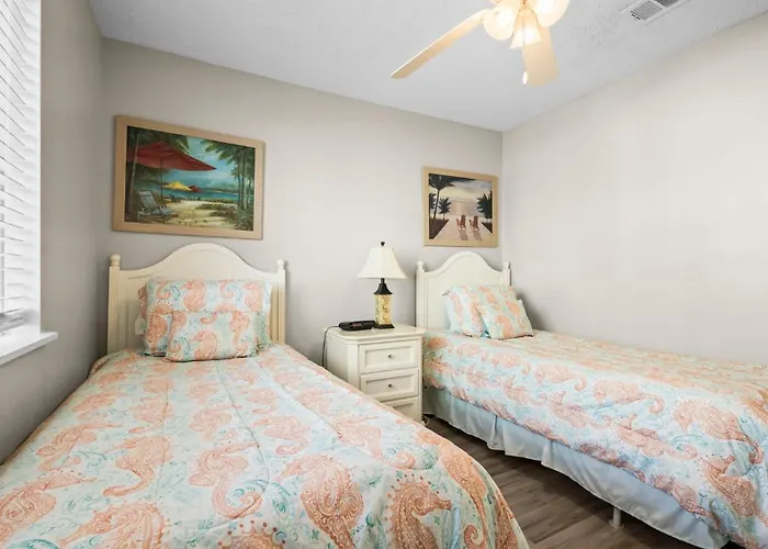 Steps To The Romar 106 Apartment Gulf Shores